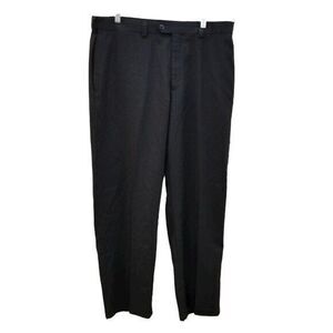 Haggar Mens Size 36x30 Black  Solid Dress Pants